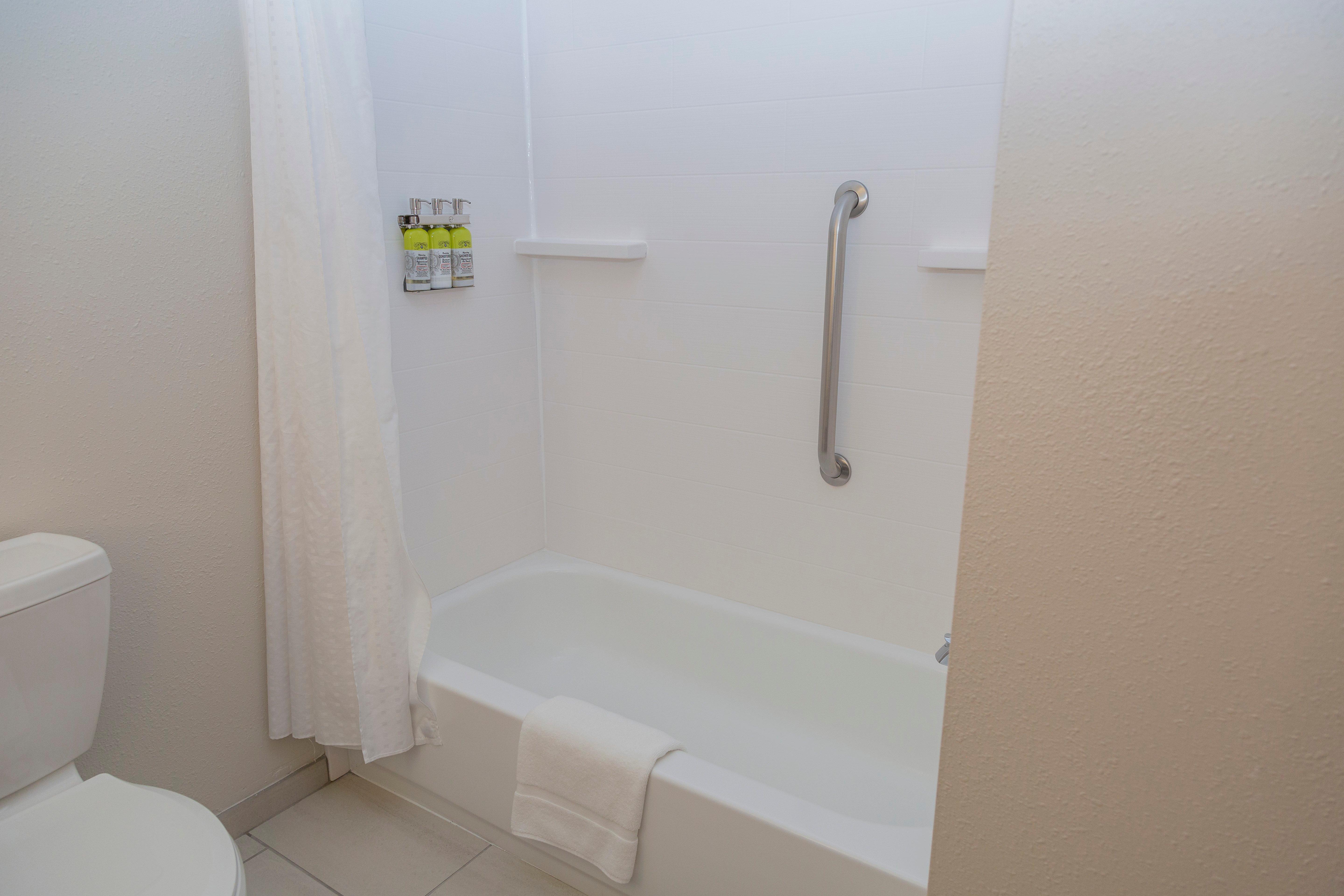 Hotel Express Clayton Southeast Raleigh By Ihg Garner